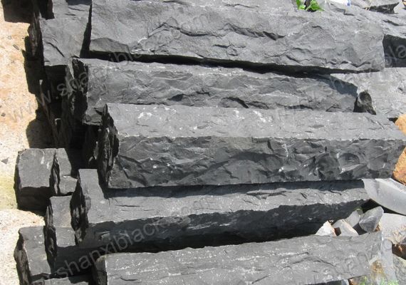 Product nameCurbstone and Palisade-1004