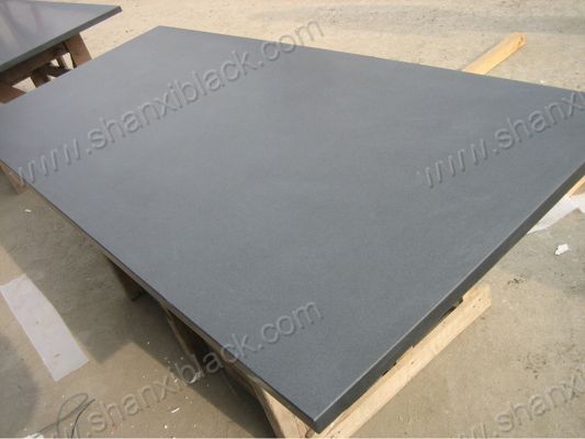 View:Absolute Black-1046